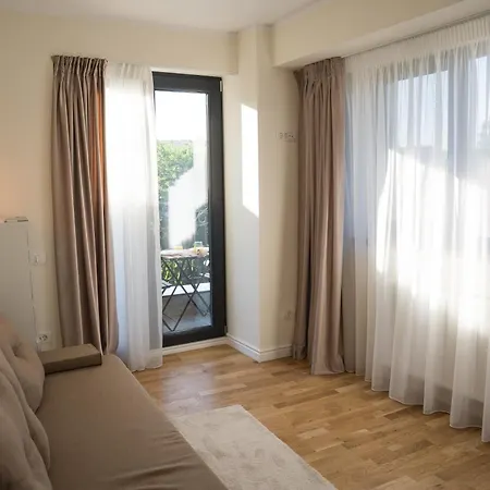 Apartment Azaleea *