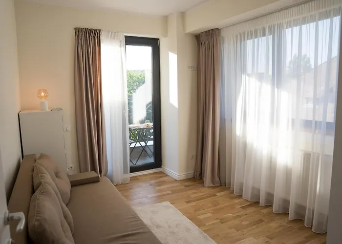 Apartman Azaleea *