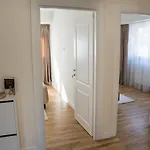 Apartman Azaleea *