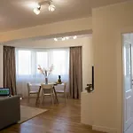 Azaleea Apartman