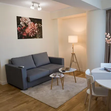 Azaleea Apartment